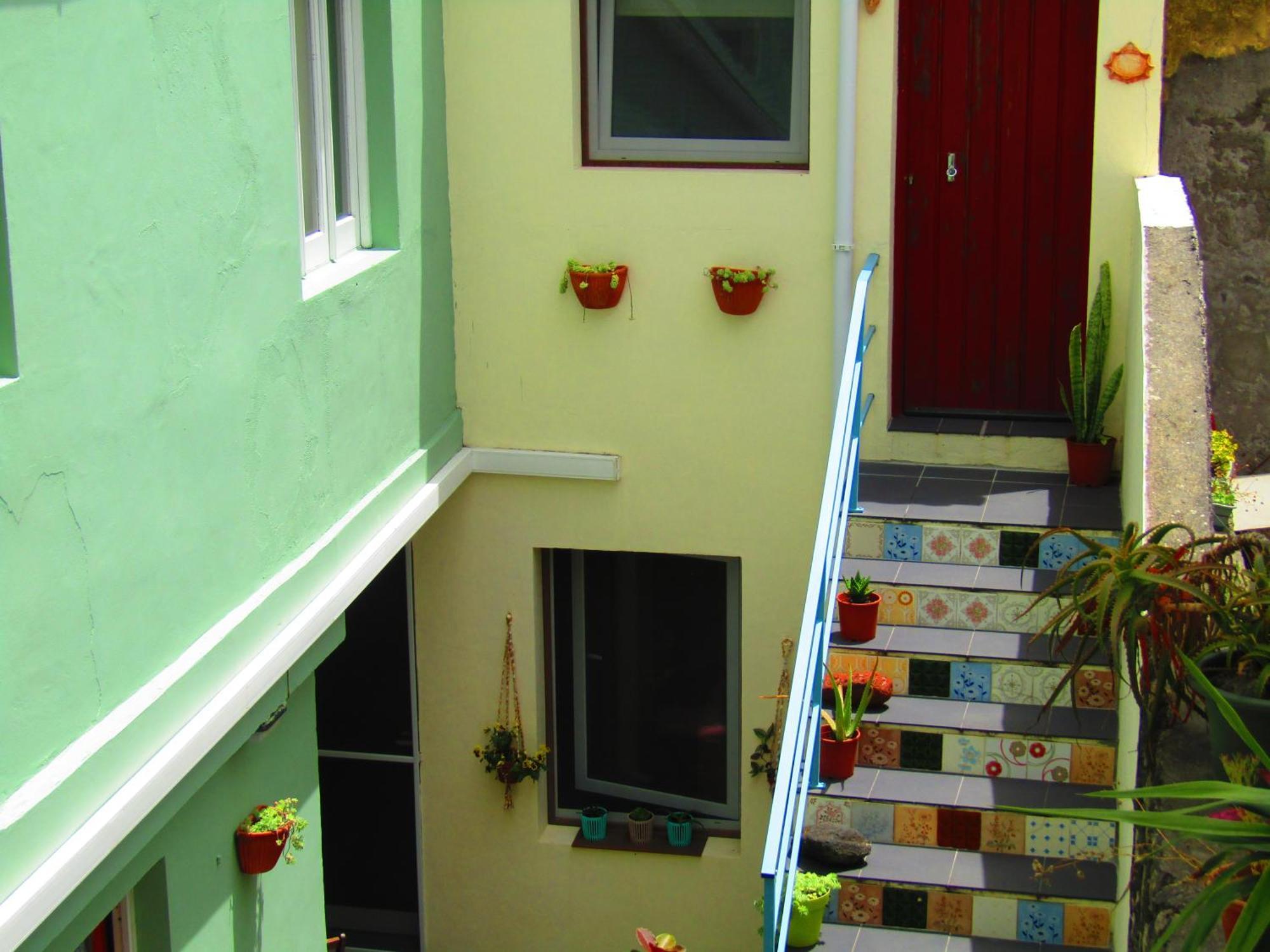 A-Tipica Guesthouse Ponta Delgada Exterior foto